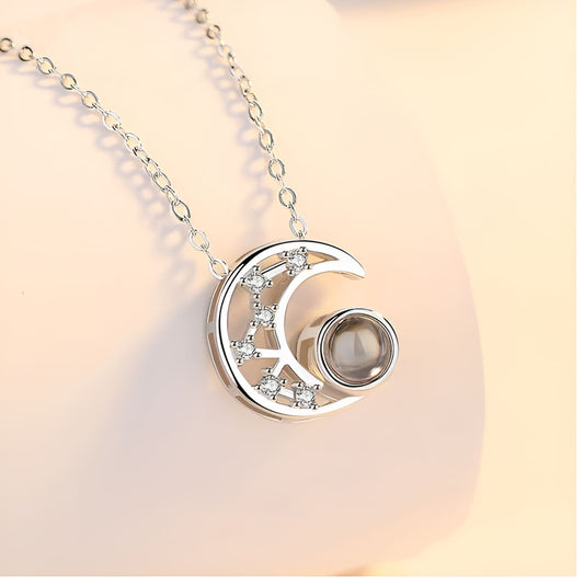 Kişiye özel Ay şeklinde projeksiyon fotoğraflı kolye silver