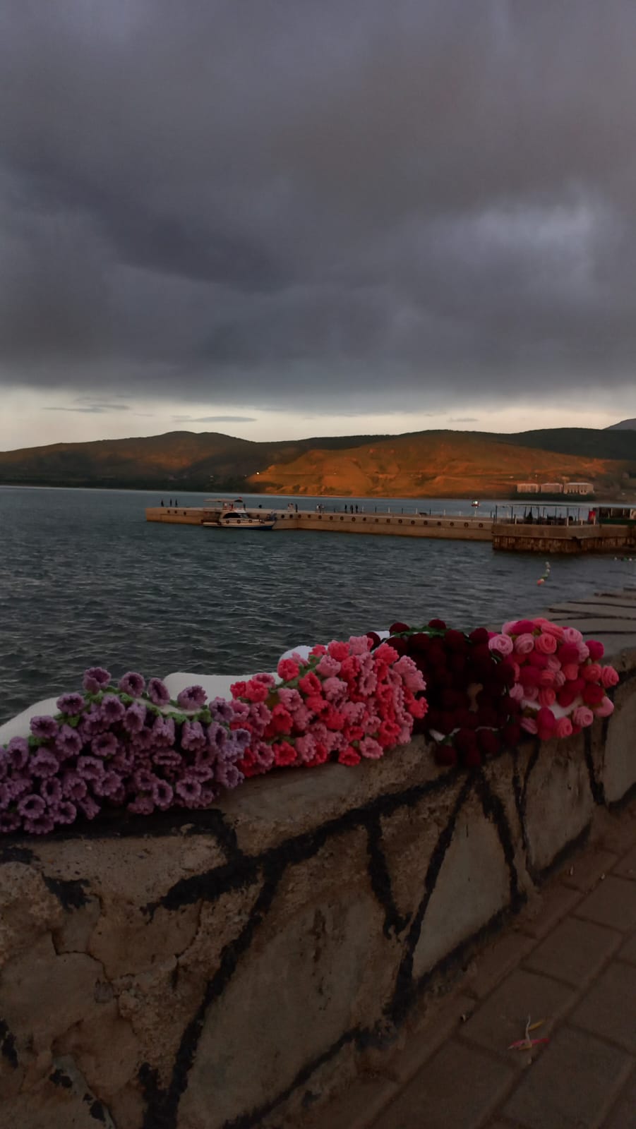 El Yapımı Gül Buketi Battaniye