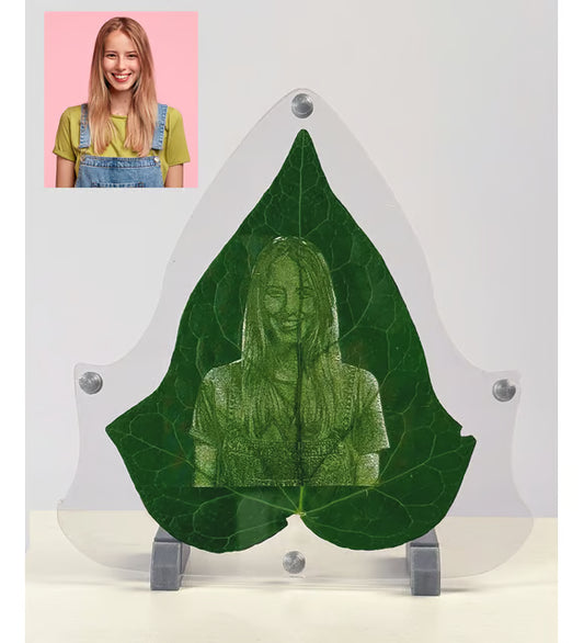 Gerçek Yaprak Üzerine İşlenen Kişiye Özel Fotoğraf