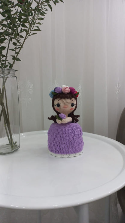 Sürpriz Örgü Buket Bebeği