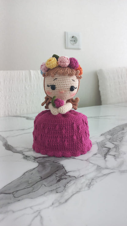 Sürpriz Örgü Buket Bebeği