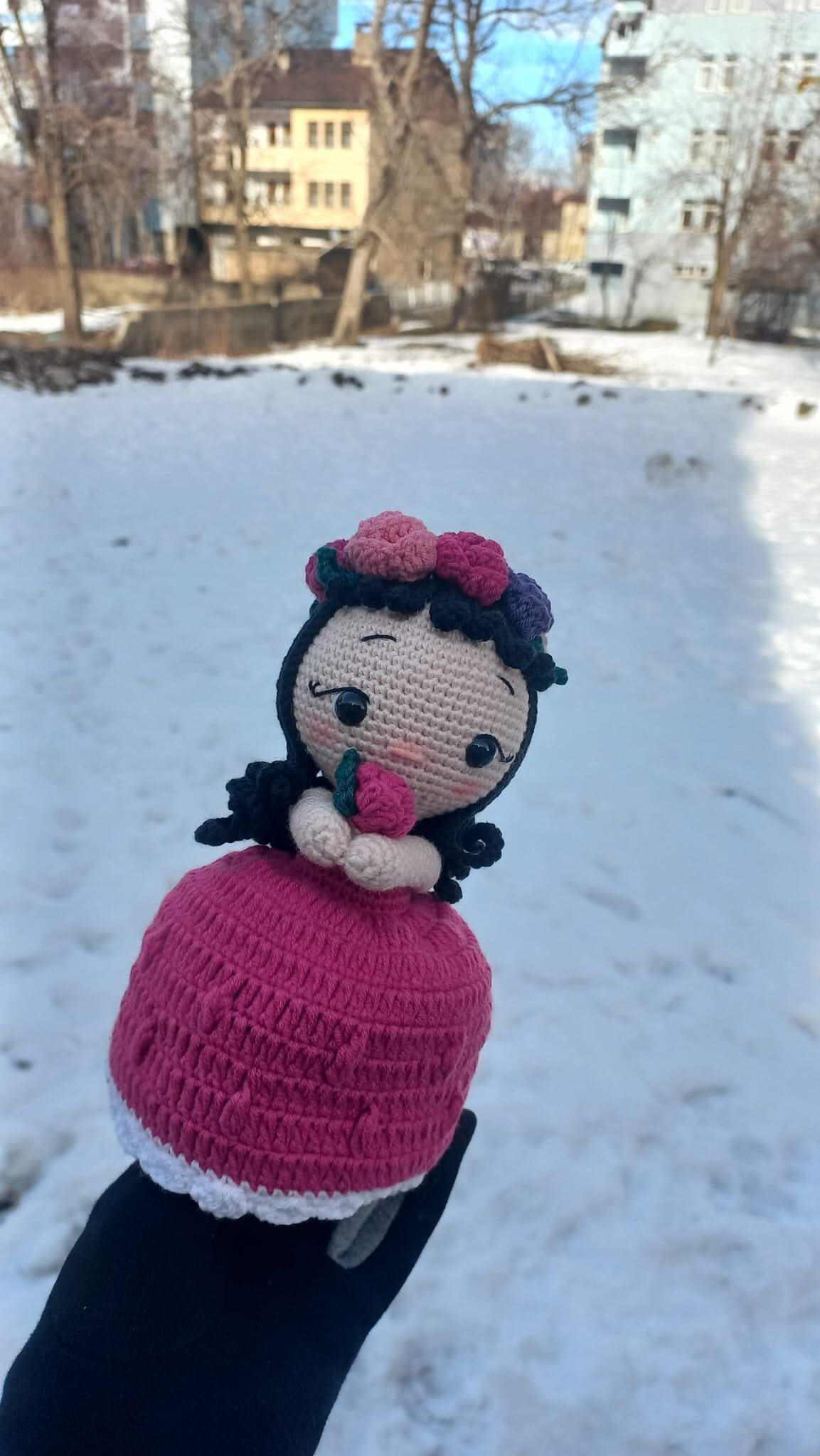 Sürpriz Örgü Buket Bebeği